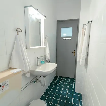 Apartment Kuburno House - Spacious - Close To The Kos Town